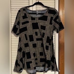 LulaRoe Perfect Tee
